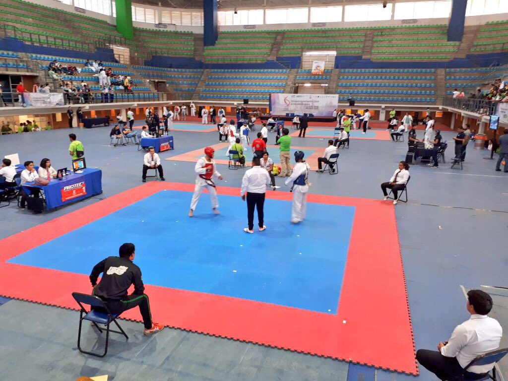 utvco's tweet photo. Adrián y Michell obtuvieron pase a la final de Taekwondo en el Encuentro Nacional Deportivo y Cultural 2018. ¡Son unos campeones, felicidades! #JaliscoSedeENDCUT #ENDyCUT2018 #OrgulloUTVCO https://t.co/4VTOADSq5I