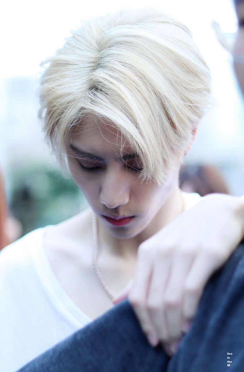 LiveInTheM's tweet image. 180323 뮤뱅 [HQ]

#GOT7 #갓세븐 #마크 #Mark #段宜恩