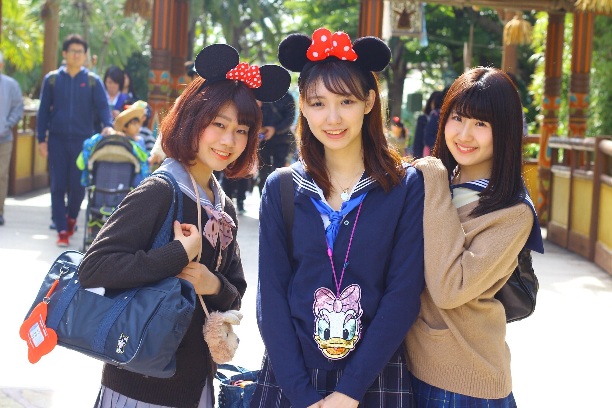 新田 ゆう 制服ディズニー 春キャンの広告ぽいね T Co Bkgp2eibix Twitter