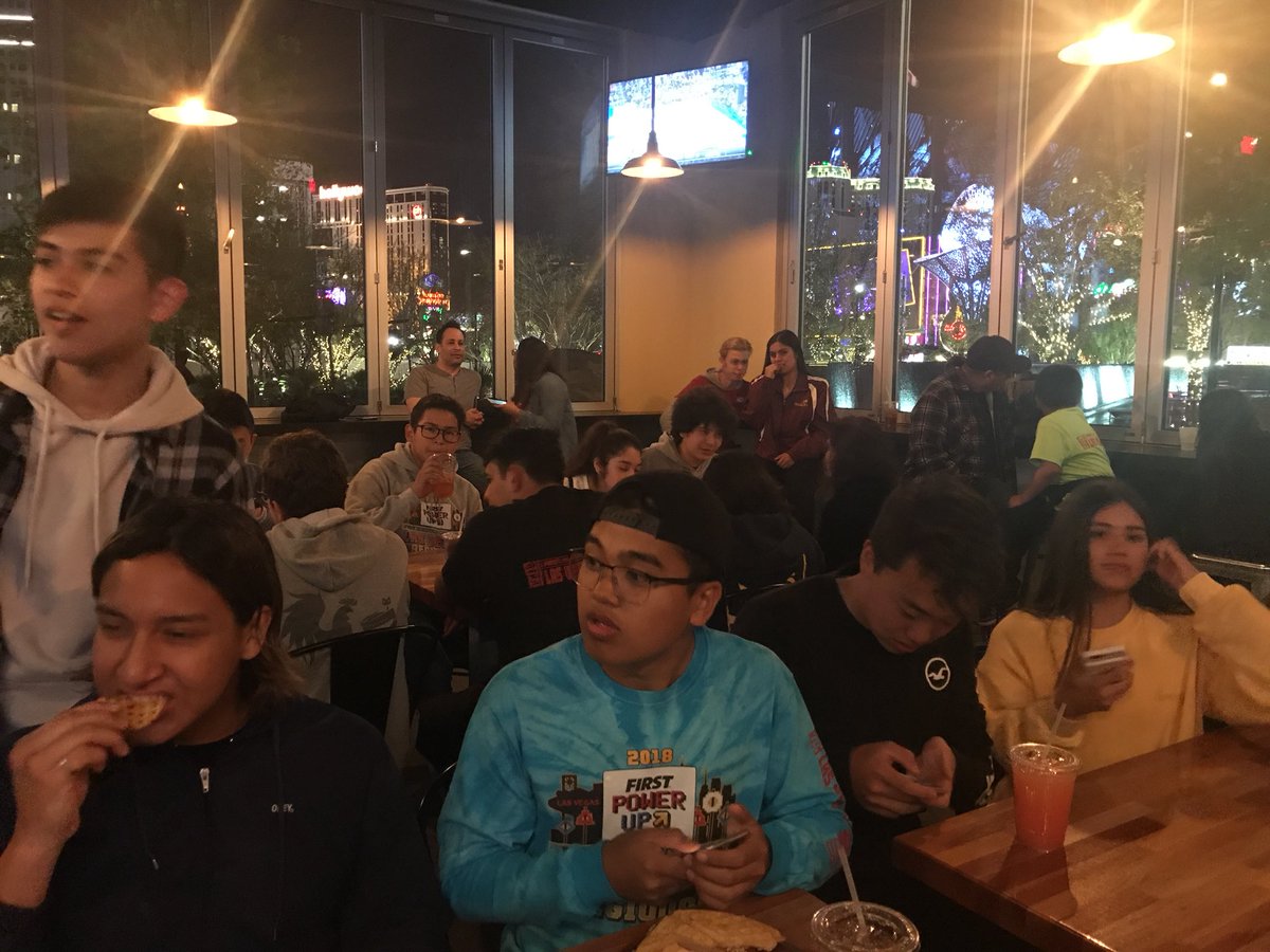 Team5851's tweet photo. Team dinner at Bruxie’s after a memorable weekend at Vegas 💯 GREAT JOB STRIKING VIKINGS!!! https://t.co/N24akjyqag