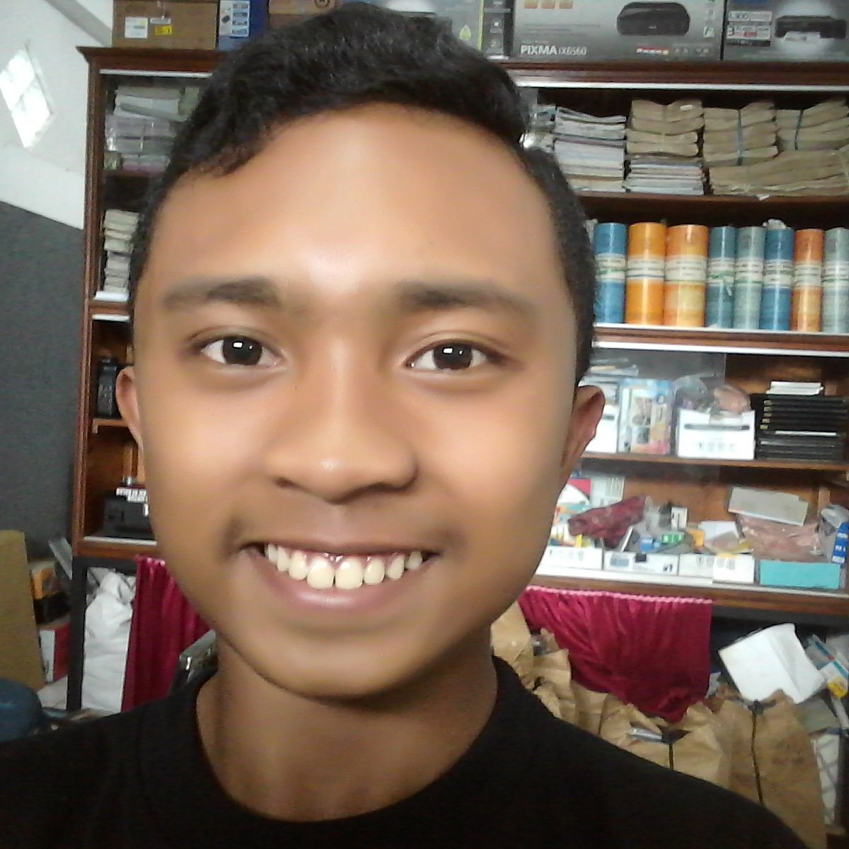 IsaArnatik's tweet photo. #FotoProfilBaru https://t.co/9zf4iZzJ9E