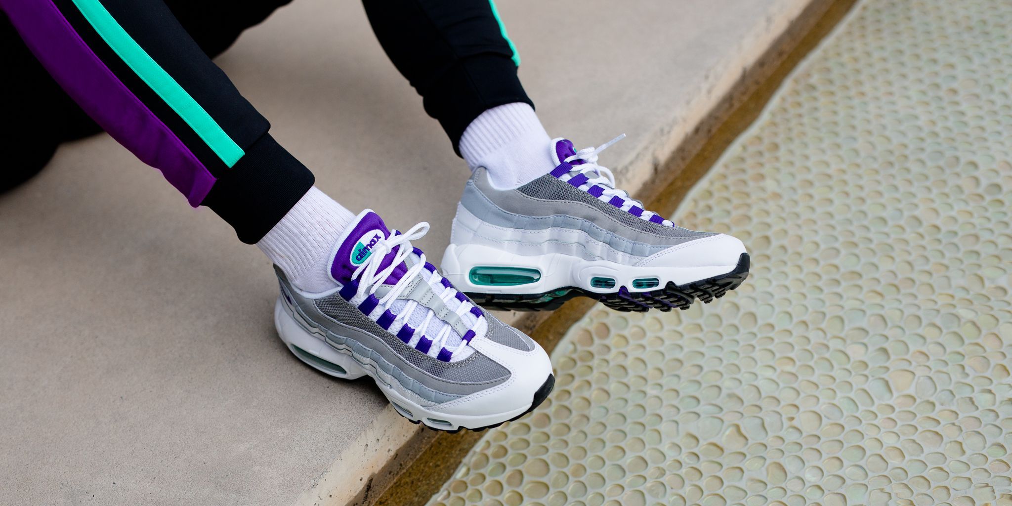 Nike air max 95 white court purple clearance