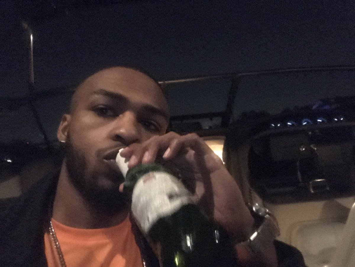 _SaintParis's tweet photo. Y’all Know I give Y’all Views Every Trip
#MoreLife #MoreTrips https://t.co/jrmKshbQSq