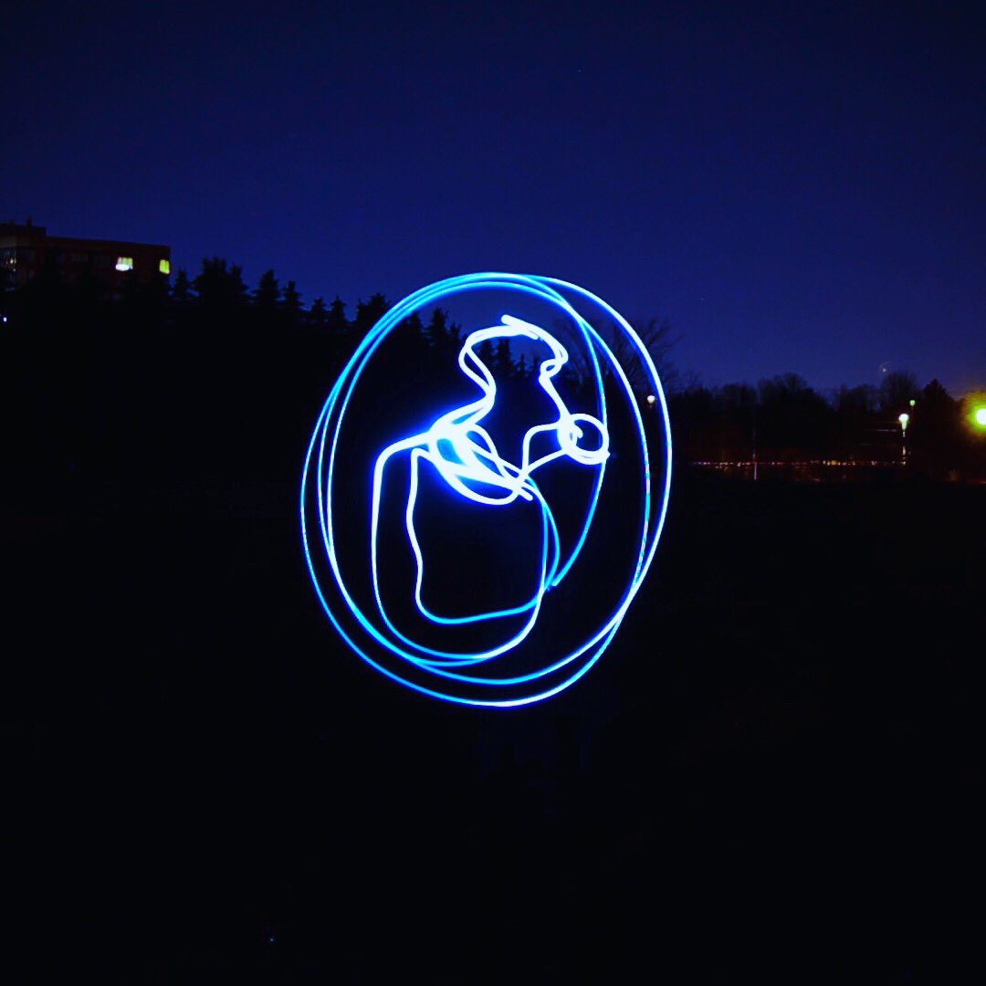mynameiskellyc's tweet photo. Spent #Earthhour this year in the great -9c outdoors! After the 9th try... this is the best I can do! (Then I went home and spent the rest of the hour warming up in the dark) 💚🌎
#Connect2earth @WWFCanada @EarthHourCanada #nightTO #Nightphotography #mynews #CBCYOURGTA https://t.co/OwhM67Aazi