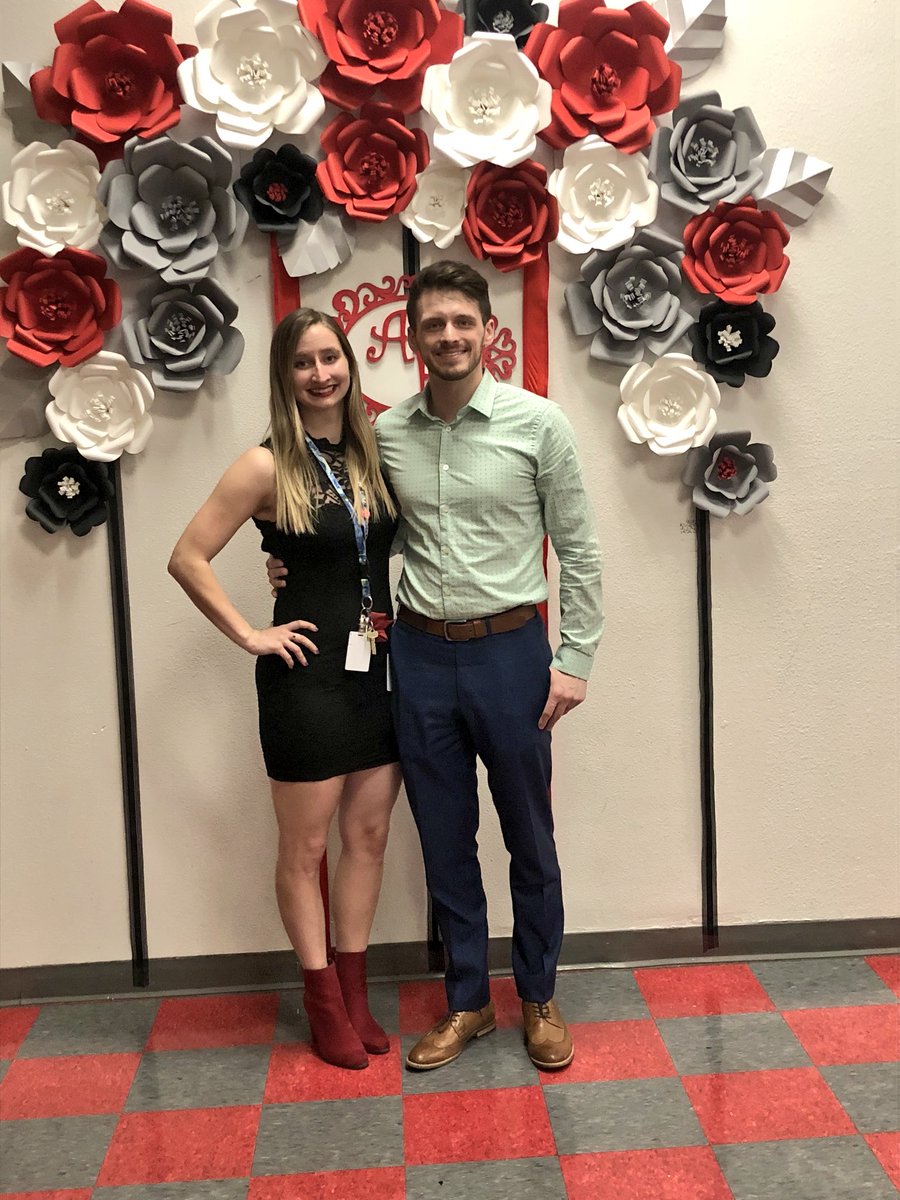 MsCoachMartin's tweet photo. As a coach, investing fully in your athletes will always be heartbreaking because at some point there will be a goodbye. These ladies have changed my life for the better and I can’t imagine a better group of girls to end my Agua Fria career with ♥️ #AFHScheer https://t.co/uFoWTTQp0R