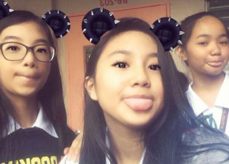 Sierra06115's tweet photo. Thank you 6- Pedro Calungsod for the wonderful memories!❤ Mamimiss ko kayo! Especially sa adviser naming maganda at makulit T. Joyce. Pati sa mga friends kong laging nandyan para sa akin Mischa, Princess, Angela, Nicole etc. Love you all!😊😙😭 https://t.co/hXaTdy27rC