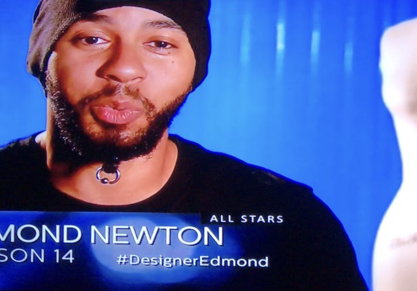 laaerie's tweet photo. A labret ring. Mr. Desmond Newton for the modeling gold! 

#OddThingsToFindInABeard #labret #labretring #beard #projectrunway #projectrunwayallstars #PRAS #prorunallstars #ring #lipring #earring https://t.co/xpNwuvdfLi