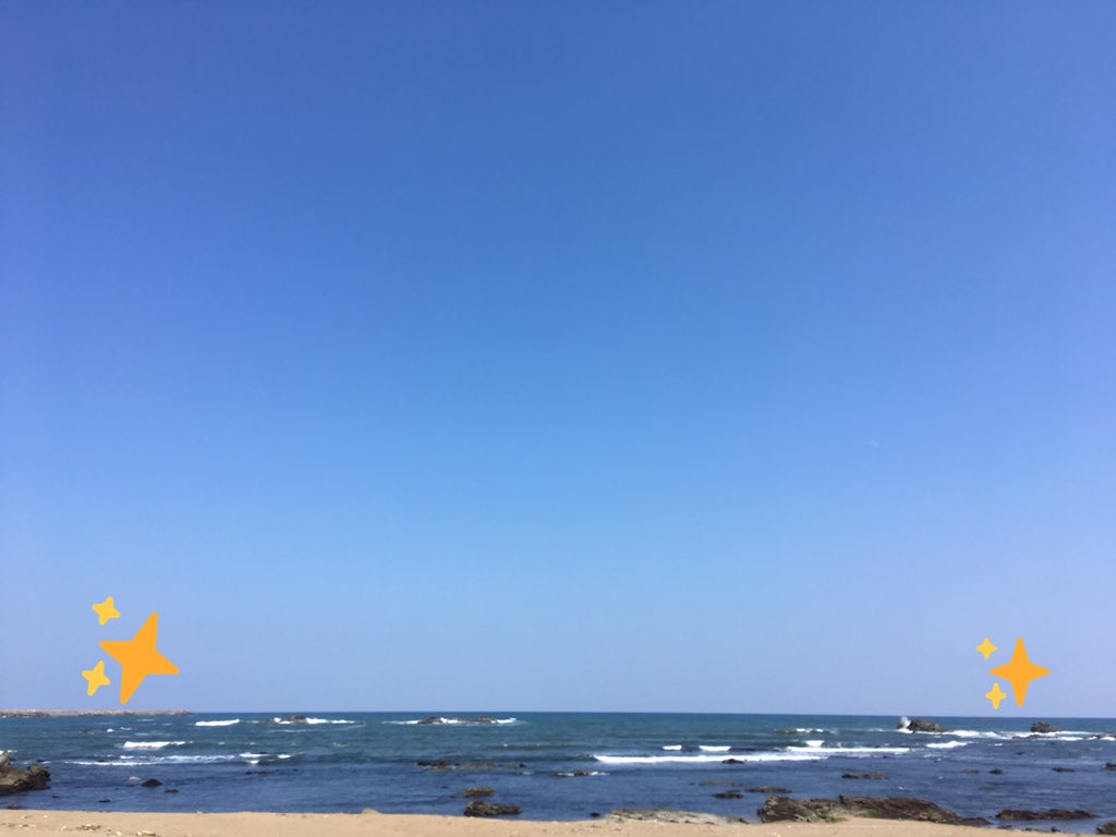 zettai_teki818's tweet photo. ...♪*゚
大きな空と大地の
呼吸する響きが
奏でだした旋律で
僕等リズムに乗る
沈みかけた世界に
光りを見せた
果てなくただ続く道も
先見えないけど
止まる事はできない
加速する日々と ...♪*゚
#SMAP
#Over_Flow
#SMAP大好き
#We_Love_SMAP_Forever
#つとぷ合流待ち
#新しい地図
#イマソラ https://t.co/PJ9Vy37vnB