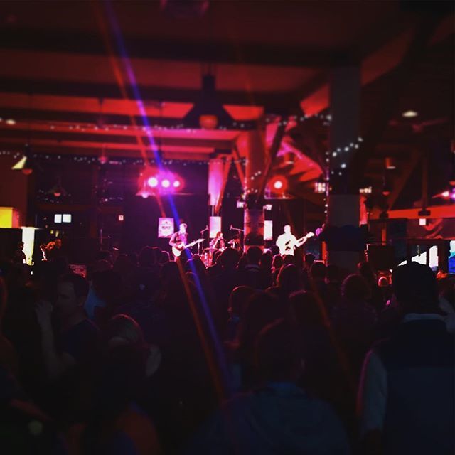 theburnins's tweet photo. @scenicroutetoalaska killing it at #highnotesmusicfestival https://t.co/0NXpYGgJgX https://t.co/aEt6xQ2huJ