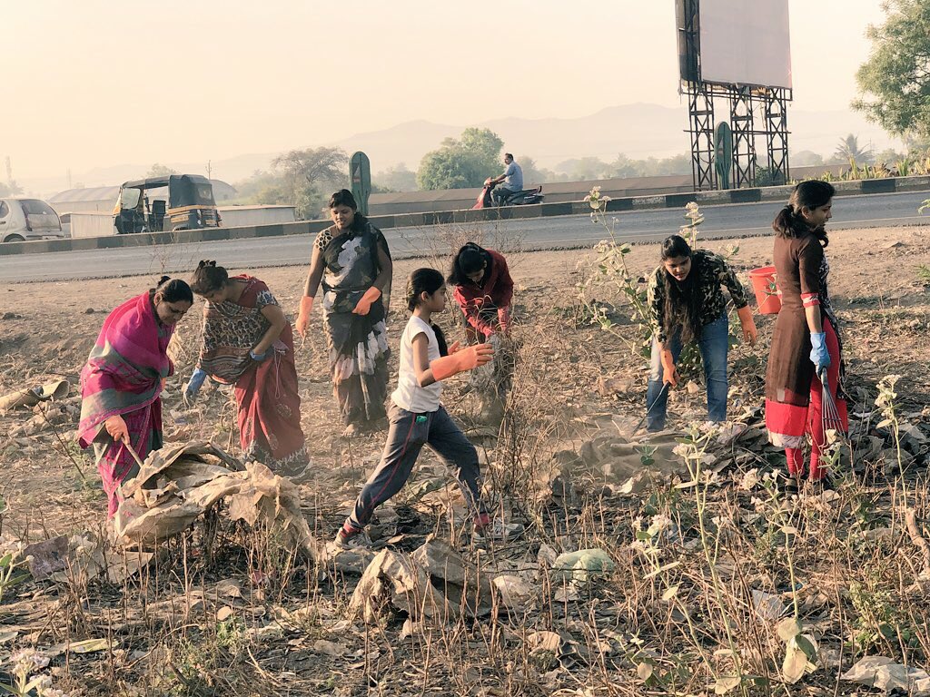 sudarshan_bjp's tweet photo. #स्वच्छ_भारत_अभियान_41
#मेरा_देश_बदल_रहा_है
#मेरा_गाव_भी_बदल_रहा_है
#SwachhBharat
#Swachcha_Sortapwadi_Smart_Sortapwadi
#Week_41
#Pune_Bjym_Team
@PMO_India @BJYM @charupragya @transform_ind @temsutulaimsong
#TransformingIndia @bjymmaha https://t.co/68nnCYfIWo