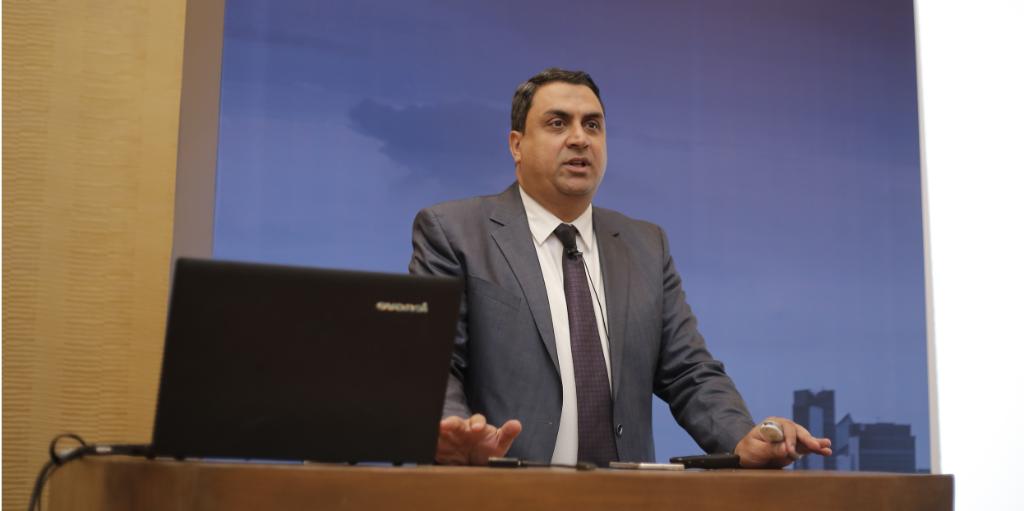 MicrosoftEgypt's tweet photo. إيهاب نجيب يشرح لنا ازاي توصل لمطابقة معايير
GDPR
بمساعدة مايكروسوفت. لمعلومات أكتر عن
Azure
زوروا الرابط ده
https://t.co/ZiZmAJXZqP
#AzureEG https://t.co/1x9ClOI2MA