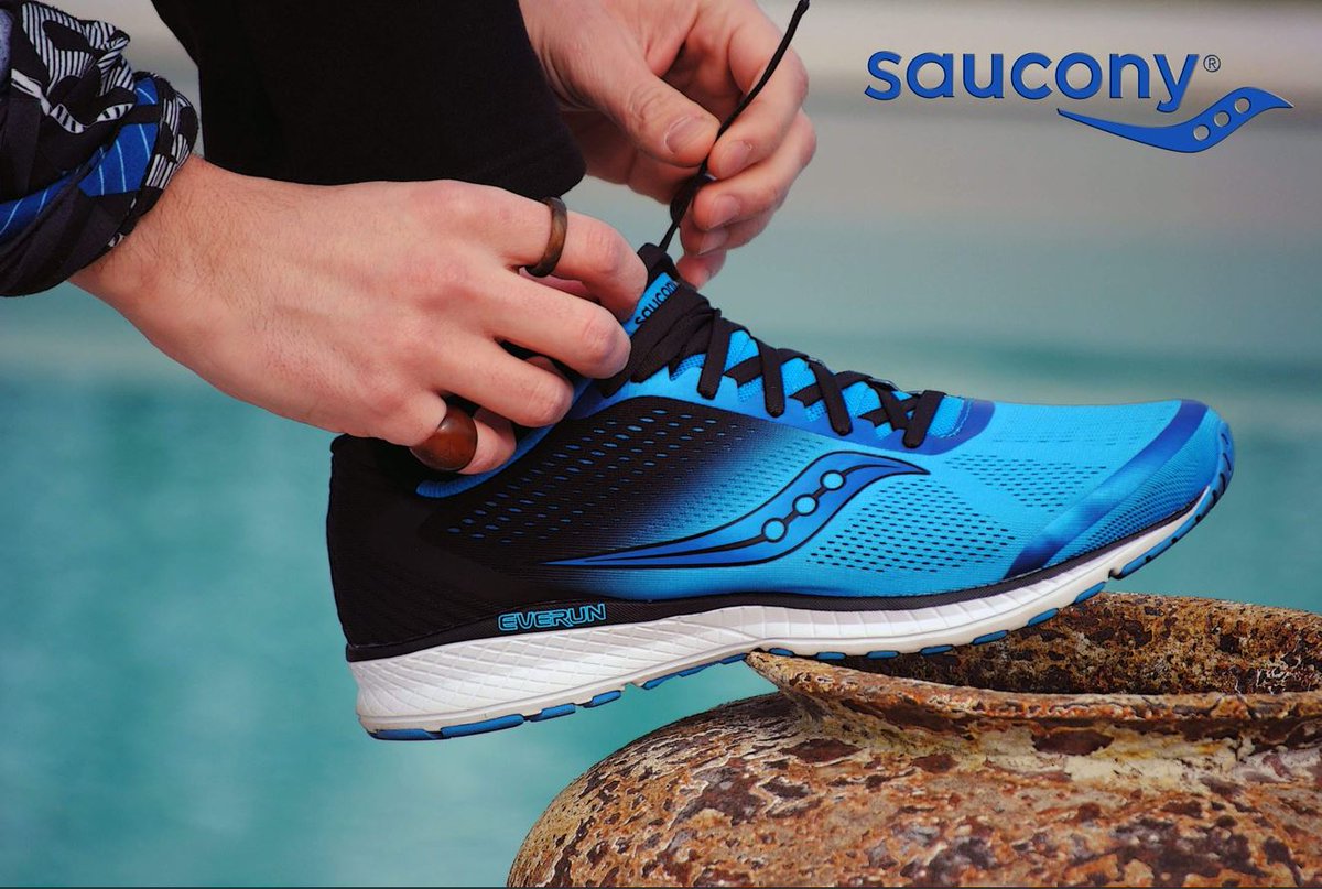 SauconyItalia's tweet photo. Anche quest'anno Saucony pedala contro il diabete mellito di tipo 1 a fianco dei ragazzi del @FLYCyclingTeam ‼️‼️
#saucony #sauconyitalia #flycycling #supporters #bike https://t.co/v4XGWUv1c0