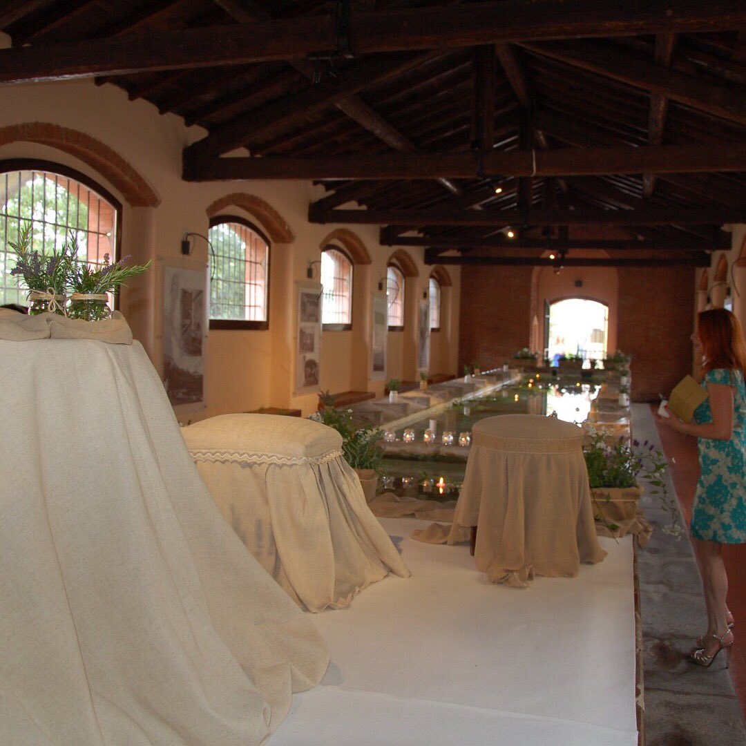 in_elba's tweet photo. #Luoghi che ci raccontano di #TempiPassati quando le #Donne andavano a lavare i panni nei #LavatoiPubblici #Oggi qui si celebra l’#Arte e l’#Amore con #Mostre e #Matrimoni #WeddingInElba #RossellaCelebriniEvents #CerimonieCivili #WeddingTourism #Love https://t.co/OtO886jL5S https://t.co/0LvThvhlYg