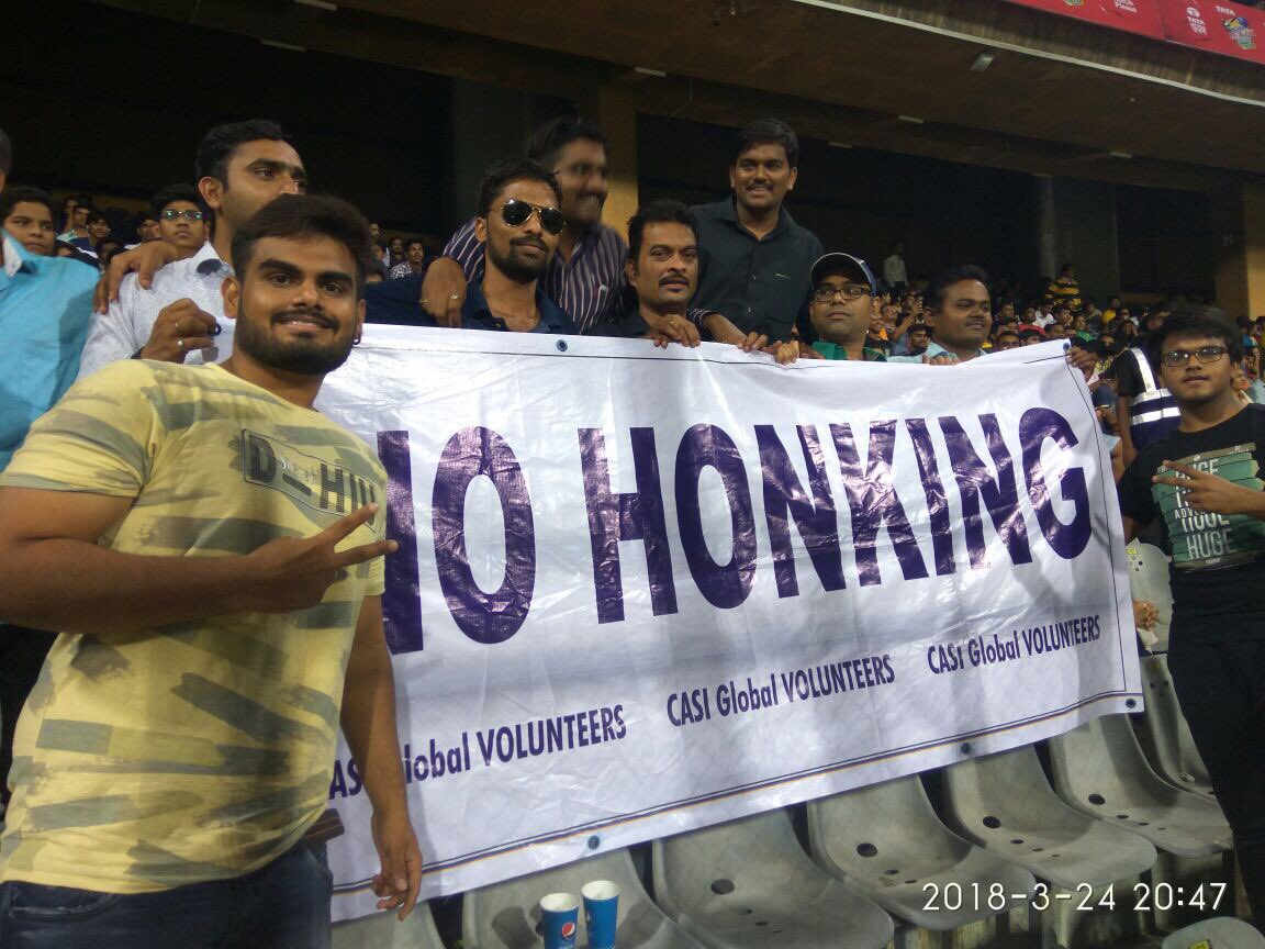 MItezSheth's tweet photo. PLEASE NO HONKING. (HORN NOT OK PLEASE T20 Cup at Wankhede) @SrBachchan @SrBachchanclub @hornnotokpls @CasiIndia @Dev_Fadnavis @fadnavis_amruta https://t.co/Dgk6pjUNzW
