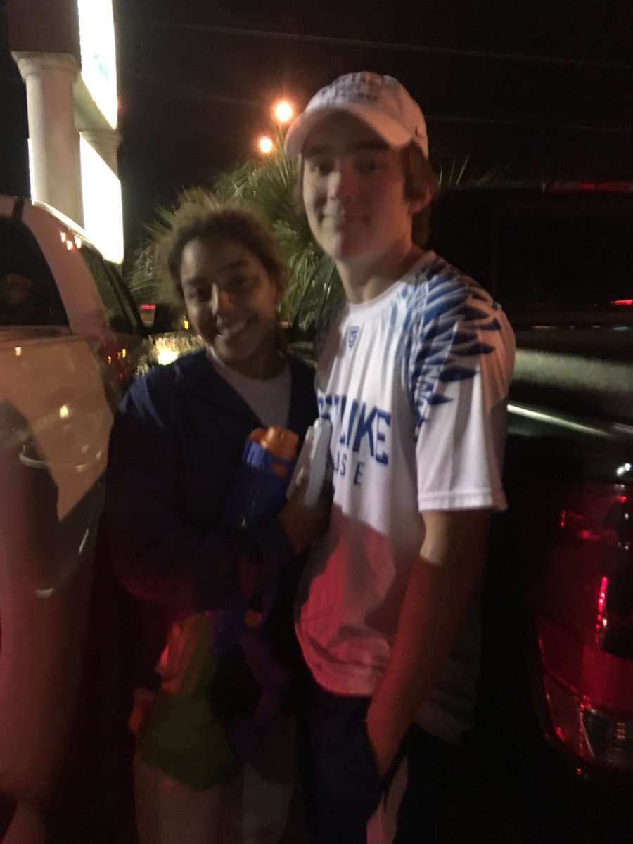 H2Hoesss's tweet photo. Jenaka D gets Jack Siegel of @no_splash 
@ELWaterWars2k18 https://t.co/8vUmDa4obM