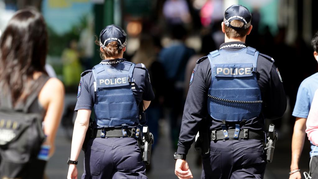 TripleZProperty's tweet photo. We take the stress out of navigating the property market for Australian #communityheroes. Learn more at https://t.co/oXf0QEY2Q3 or RT if someone you know works within the #emergencyservices anywhere within our country. #propertyinvestment #police #firefighters #paramedics #nurses https://t.co/cPEKYye15V