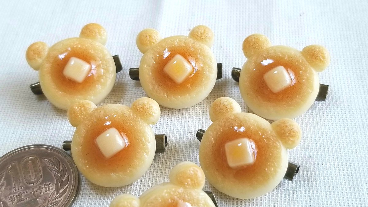 よもぎの幸せ お粘土bba Na Twitteru 樹脂粘土で作った ミニチュアフード アクセサリー クマちゃんホットケーキの ブローチ です 甘い はちみつとバターをトッピング ミンネで販売中 T Co Elfzenojcf コサージュ バッジ クマちゃん よもぎの幸せ お粘土bba Na Twitteru 樹脂粘土で作った ミニチュアフード アクセサリー クマちゃんホットケーキの ブローチ です 甘い はちみつとバターをトッピング ミンネで販売中 T Co Elfzenojcf コサージュ バッジ クマちゃん