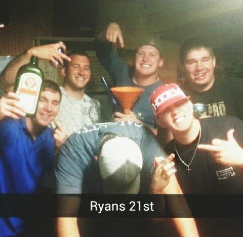 jhsteve04's tweet photo. Happy birthday to my mf brother! @_ryanstein https://t.co/Lve5vaDwVa