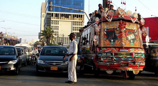 Illango_WB's tweet photo. Innovate with smart policies to manage services, increase competitiveness and investments says the report. Read more #TransformKarachi https://t.co/Y24WDksVUH https://t.co/5yRqT8Wfsl