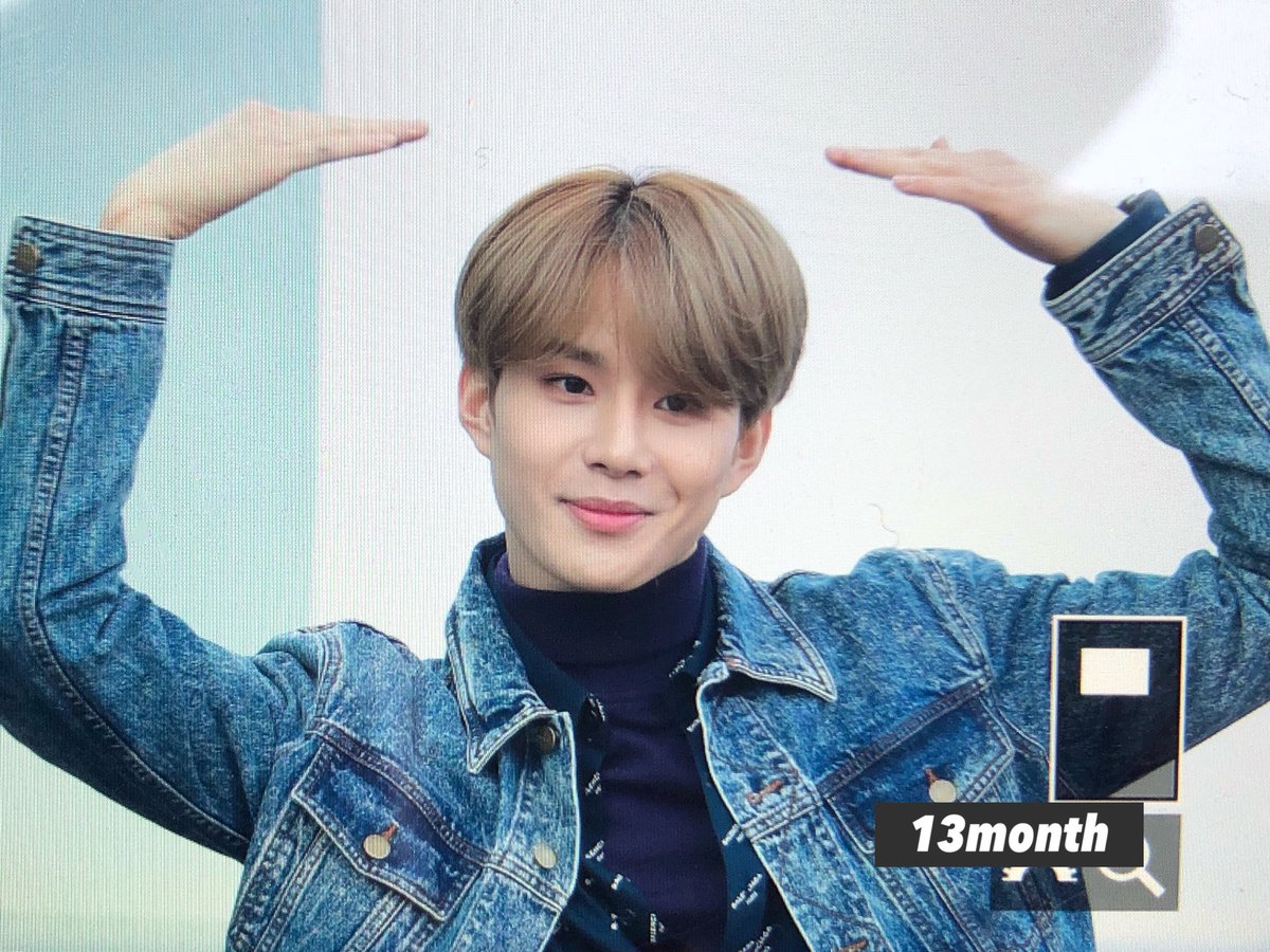 980219_13's tweet photo. 180325 코엑스 팬사인회 하트하트 💛
#JUNGWOO #NCT #정우 https://t.co/6xNsjzKdp1