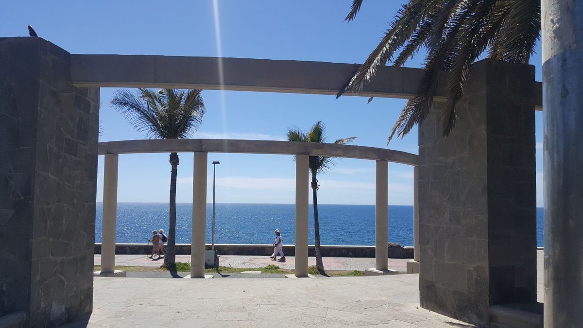 canaryfun's tweet photo. Meloneras Live! 🌞🛎🏘
#maspalomas #grancanaria #meloneras #vacations #paradisebeach #AtlanticTravelers #wintersunshine #bestclimateintheworld #bookingnow #villas #quesuerteviviraqui #seaview #goodmorning #sundays #travelersrent #sailboatcharters #domingosalsol #Canarias https://t.co/ifwpA4O8pt