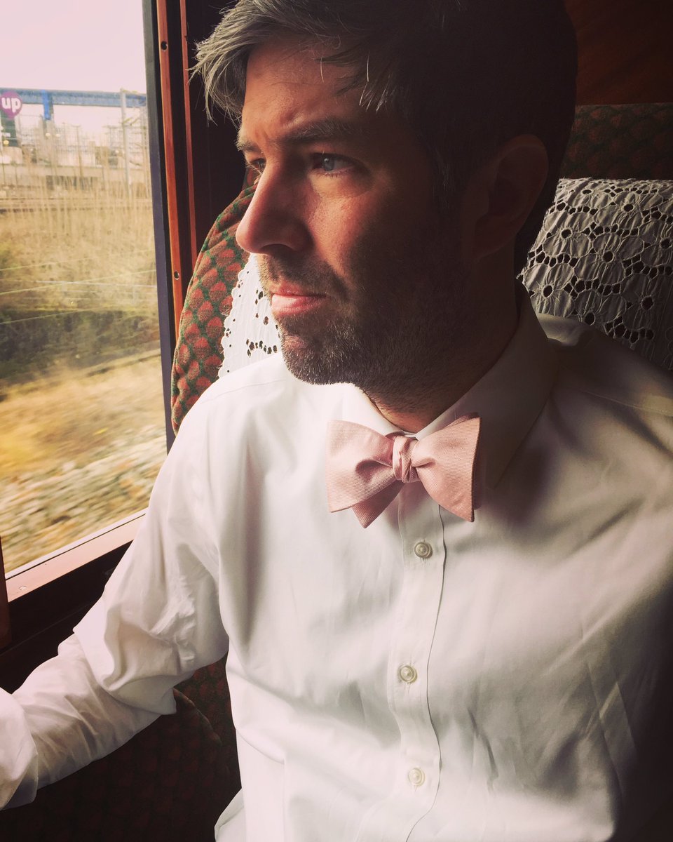 j_m_wood's tweet image. Eccentric billionaire or Party Down caterer? #AreWeHavingFunYet