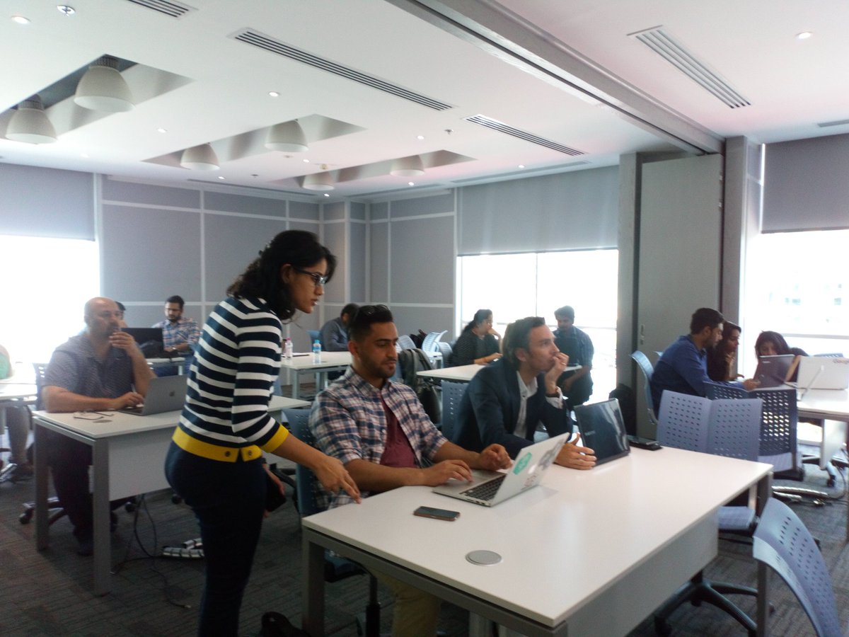 Dtec_dso's tweet photo. Sunday afternoon with #IBMMEADev team learning to create a web voting app with @IBMMEA during a workshop on Blockchain 101. 

#mydtec #dteclearning #Blockchain101 https://t.co/Ra5T9LHUeq