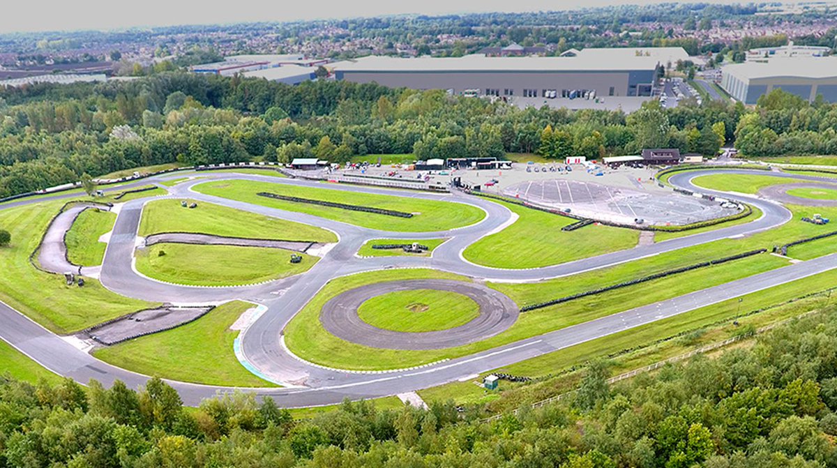 nwmotorshow's tweet photo. NORTH WEST MOTORSHOW 2018
Date: 6th October
Venue: 3 sisters race circuit
Dealerships, motorsport, Classic cars, Supercars, American Cars, Bikes, live action on track, trade stands. 
Sponsors and trade enquiries contact us at enquie@nwmotorshow.co.uk
#motorshow #nwms2018 #carshow https://t.co/Qja34O4sLc