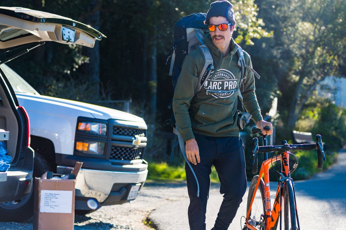RudyProjectNA's tweet photo. Time to ride.
Photo: @acaurora starring @marcprocycling
#RudyProjectNA #spinhawk #casualsunday #cyclinglife https://t.co/bNAWhGLem5