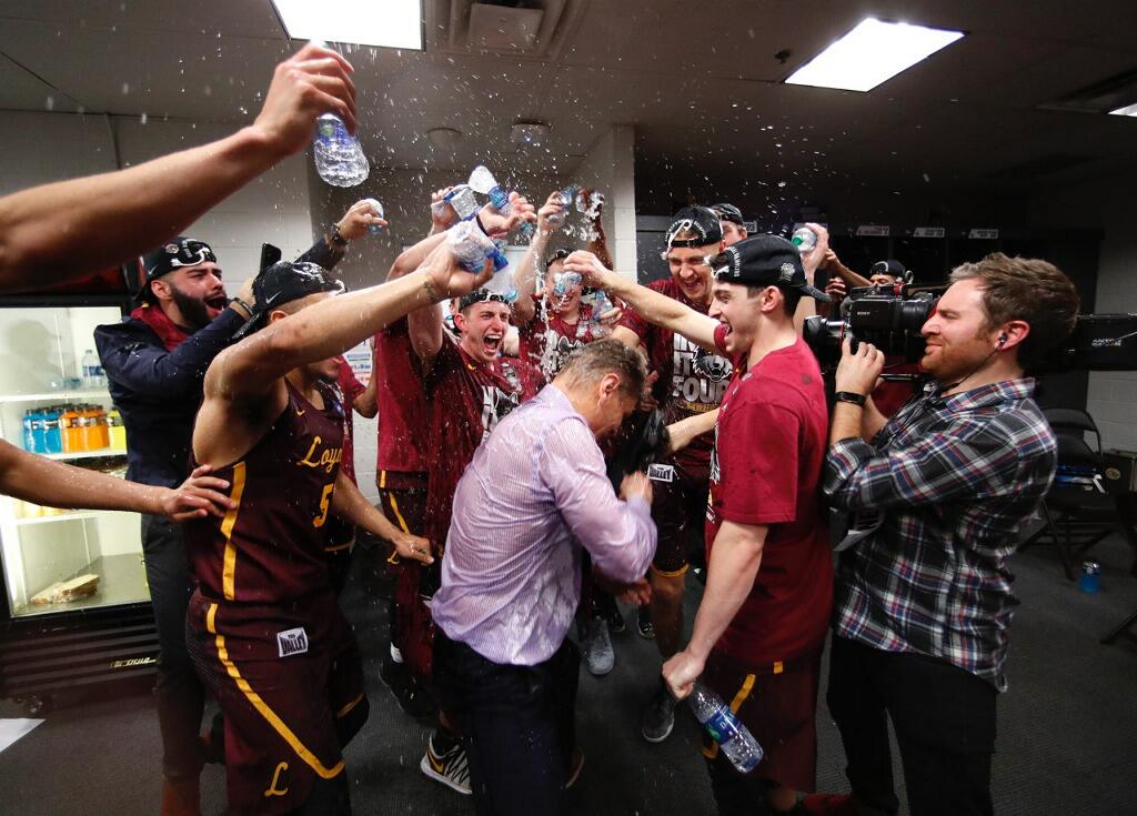 RamblersMBB's tweet image. It wasn't a dream, we are headed to the Final Four!

#OnwardLU #FinalFour #MarchMadness