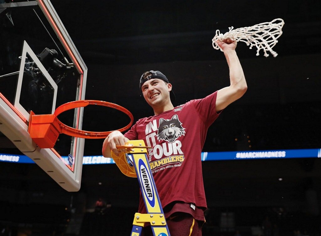 RamblersMBB's tweet image. It wasn't a dream, we are headed to the Final Four!

#OnwardLU #FinalFour #MarchMadness