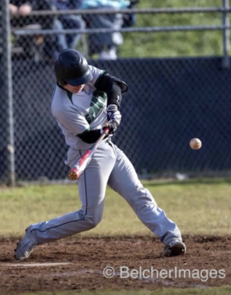 rbitricities's tweet photo. S/O to @drewrichards15 for blasting a homer in his high school opening day for Eastside! 
       
Drew took home the Batting Title AND won the Home Run Derby at our inaugural high school Virtual Hitting League! Keep mashing balls kid 👊🏼 https://t.co/7RJhnaxIBb
