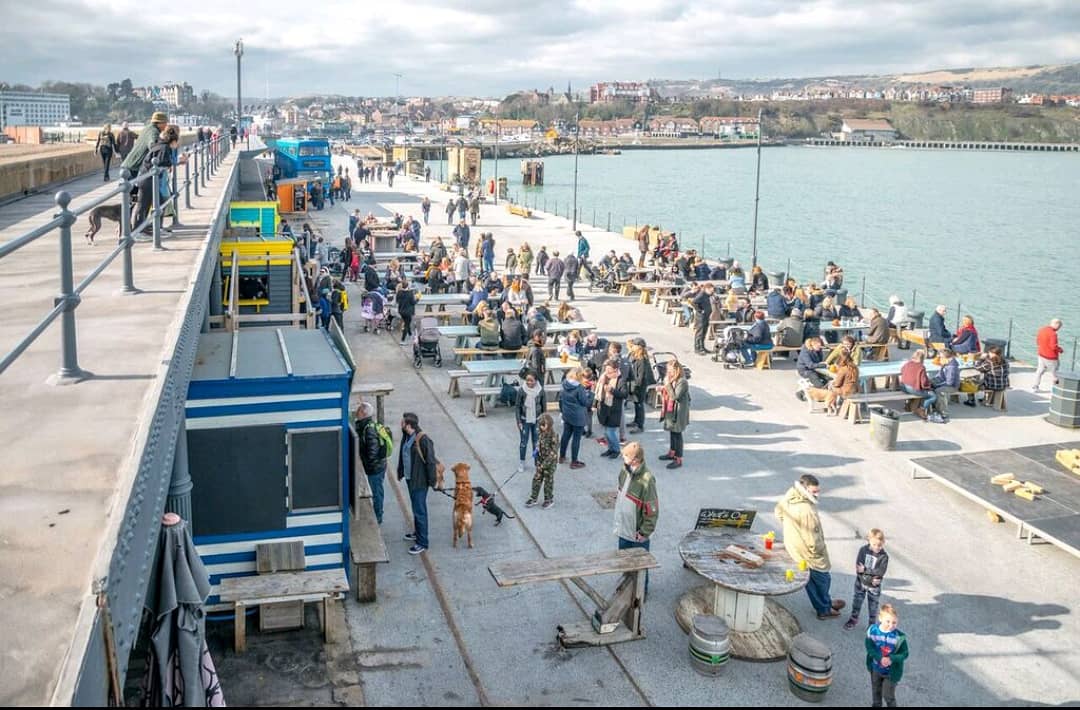 FstoneHbourArm's tweet image. We've had a fantastic first weekend of the new season so far! The weather has held out, and you guys have come out in force! Who joining us for more live music this afternoon? #newseason #Folkestone