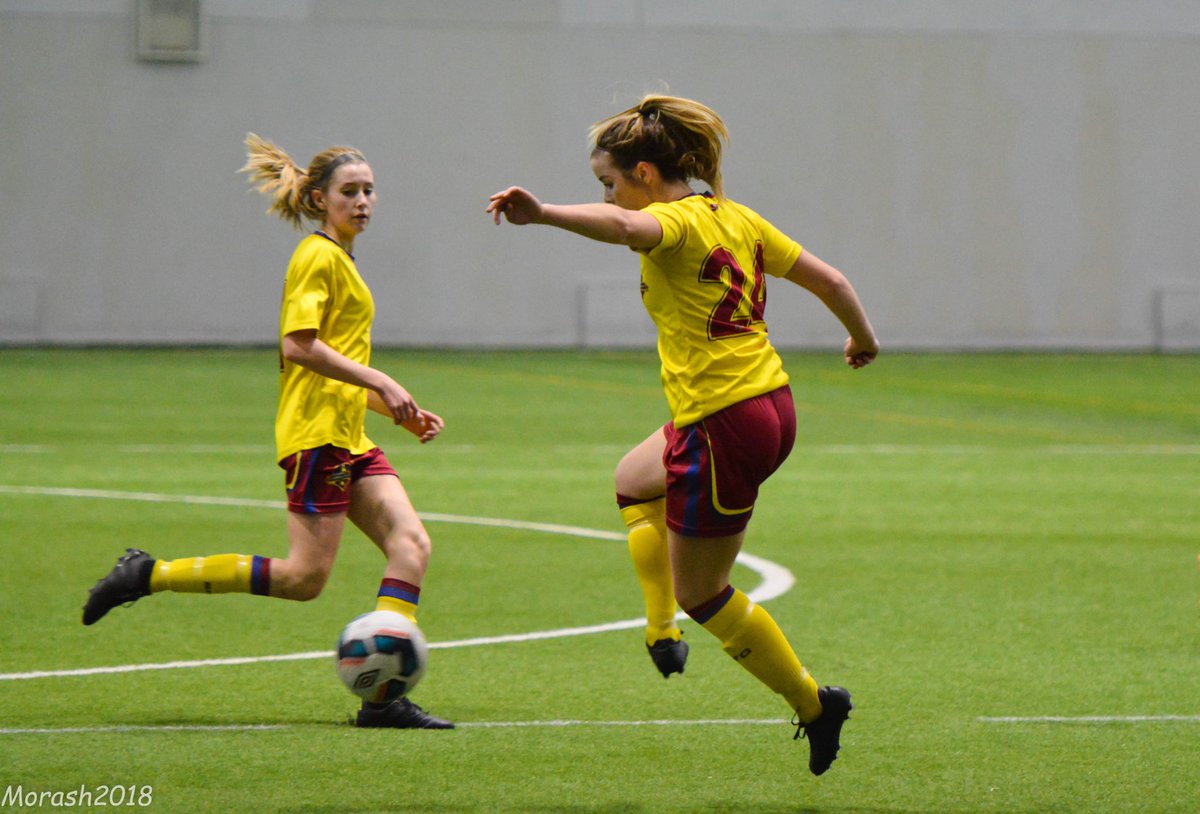 BlinnDenise's tweet photo. Maddie in action during @SuburbanFC u17 girls Friday Night Cup with a  Victory over Dunbrack u17 girls. https://t.co/pfZnxO1Pkr