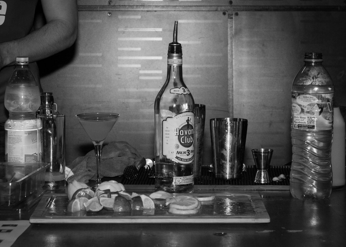 hackundsoehne's tweet image. Our surprise yesterday night was later than expected, but I hoped you enjoyed the cocktails.

#rethinkhackathon