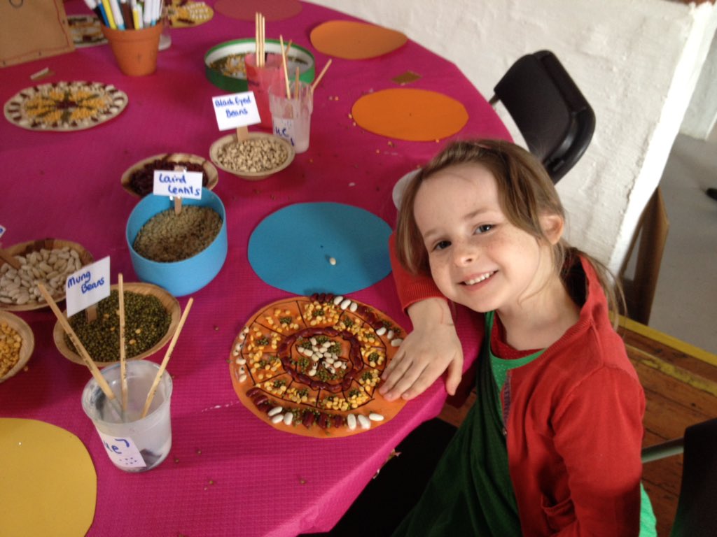 littlegreenamy's tweet photo. Great #family #foodie #fun this morning @BritishDalFest #pulsetastic #dalicious @paintworks_ https://t.co/zOgsjoSY9s