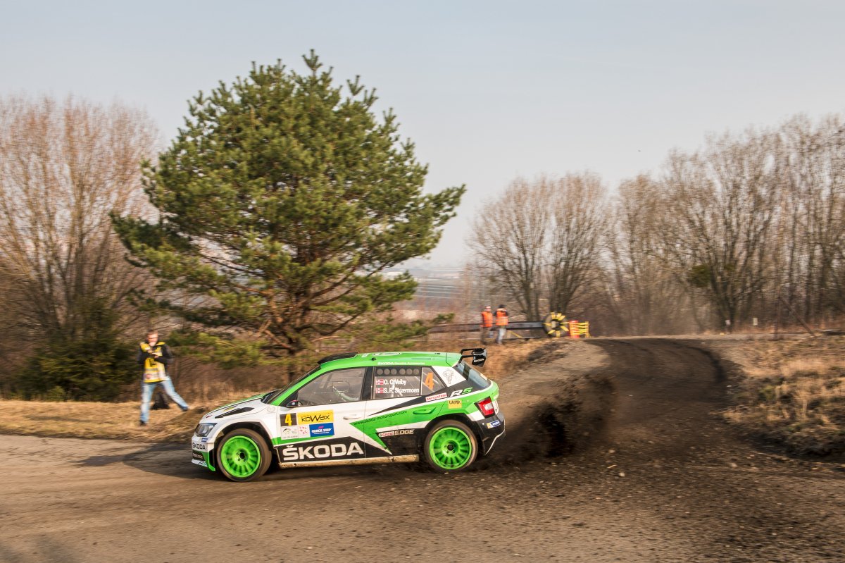 🏁 #ValašskáRally 🇨🇿 OC #Veiby finished 3rd o/a in what was his 1st appearance in the #Czech #Rally C'ship. He fought hard for P2 against 7 times Czech rally c'ship winner V. Pech &amp; lost to him just by 17". Good practice for the #TourDeCorse which will take place in 2 weeks 😉