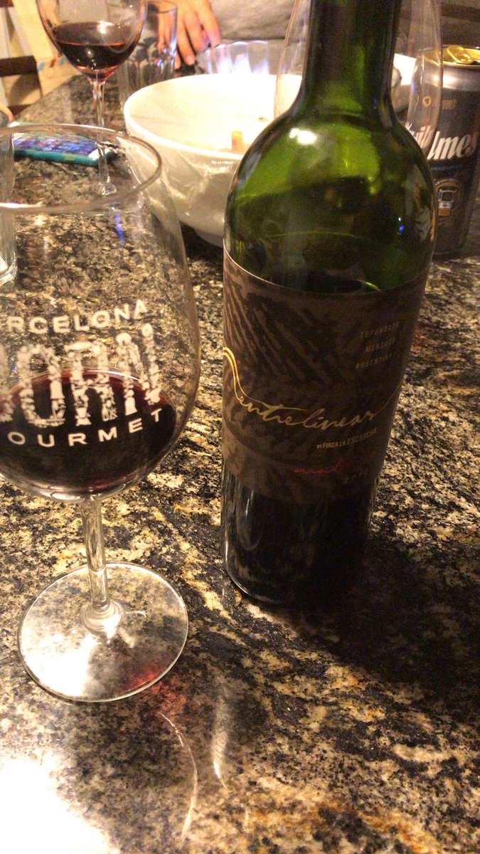 Tremendo vino!!! By <a href="/fincalaescarcha/">Finca La Escarcha</a>