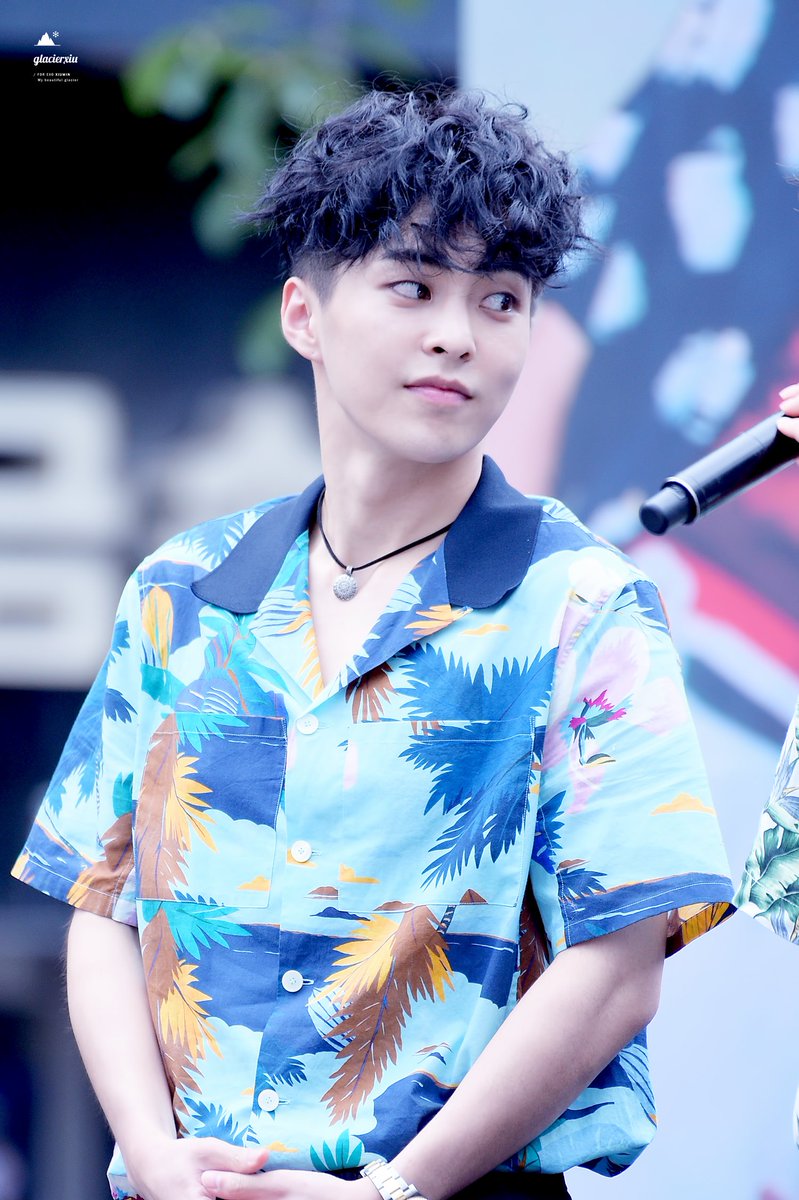 glacierxiu's tweet photo. 2018 Happy XIUMIN Day!!! 민석아 생일 축하해??
앞으로도 열심히 응원할게 항상 고맙고 미안하고 많이 좋아해

#HappyXiuminDay #해피시우민데이 #XIUMIN #시우민 #생일축하해 https://t.co/llv0KecbLU