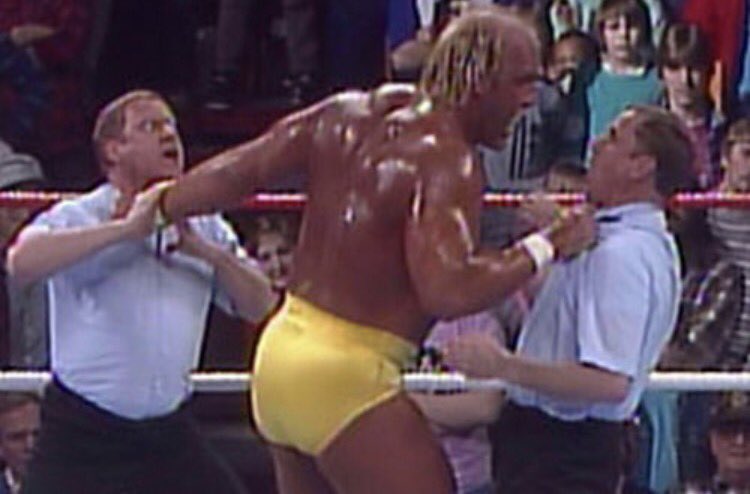 AndyBurt2012's tweet photo. Now it's had time to sink in. I really do believe #SandPaperGate is the most devious and underhanded act in sport since Andre the Giant used an evil twin referee to cheat @HulkHogan of the world title in 1987. #SAvAUS https://t.co/nOI0in7jBX