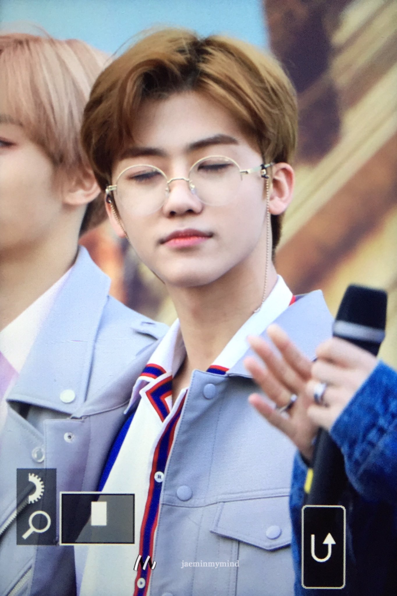JAEMIN MY MIND on Twitter: "180325 안경 쓰는 나나 넘 조아 💚 #재민 #JAEMIN…