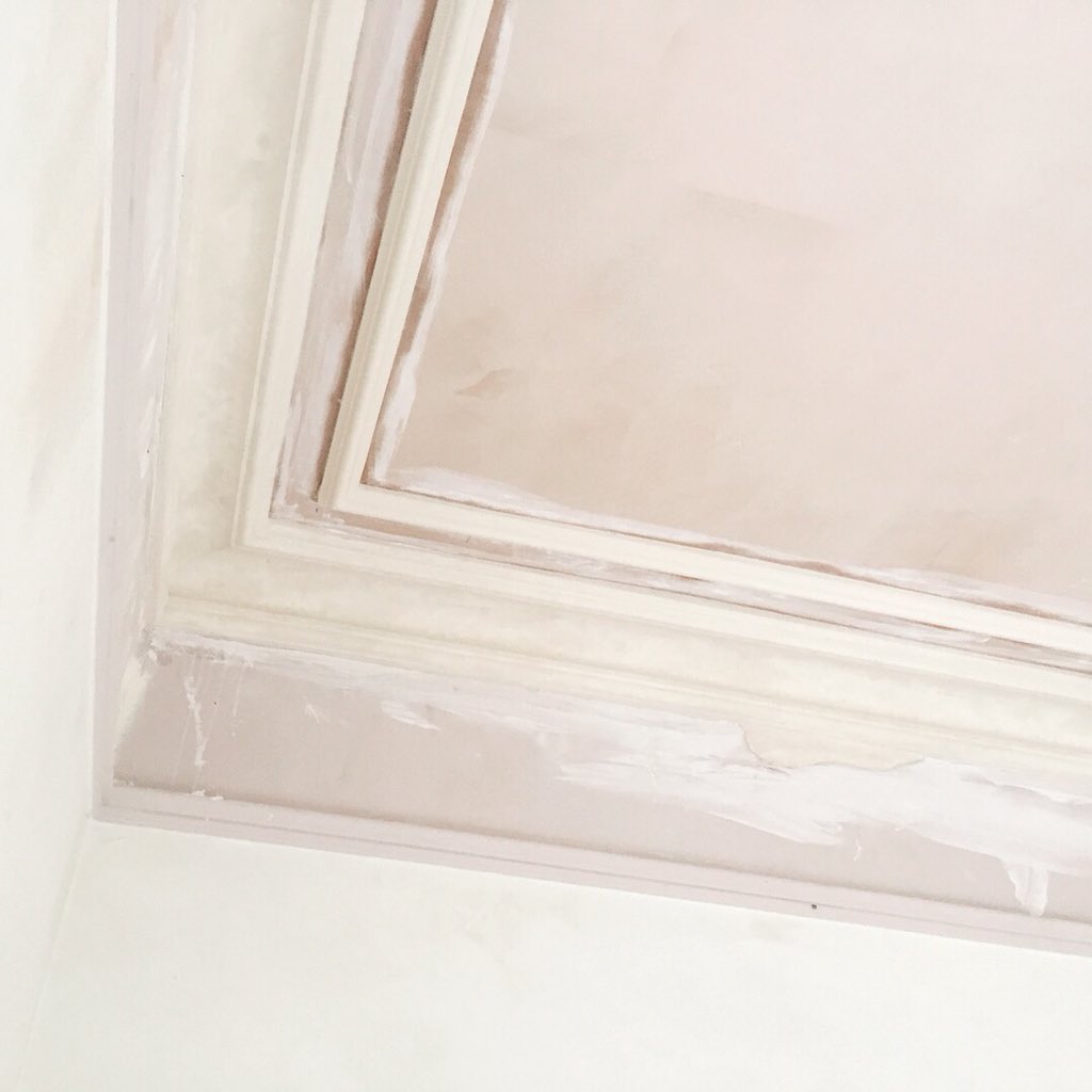 BIGGABUILD_2016's tweet photo. On this project we had to copy the profile of the existing cornice and have it made.
Victorian fibrous plaster mouldings handcrafted in fine detail #biggabuild https://t.co/lgmcOCAhKh