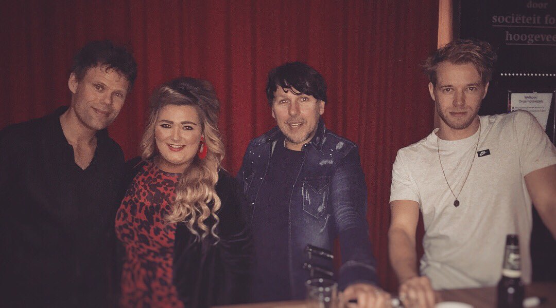 LennekeTeders's tweet photo. @driejs Wat een geweldige show! Vond het heel leuk jullie eindelijk weer eens te zien! X https://t.co/2ML3izTypl
