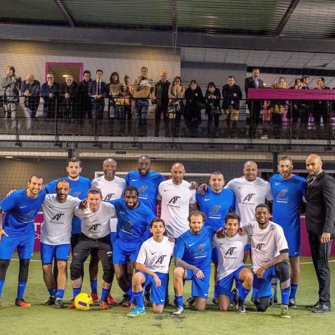 AlbanPellegrin's tweet photo. Un match de gala pour une belle partie de foot comme on les aime ❤️
Merci @OusmaneDabo @seghirsam et @wgallas13 d’avoir osé affronter la team #KohLanta et merci à tous les organisateurs 🙏🏻 #AtPartners #MKBest https://t.co/os4kDgQ3wd