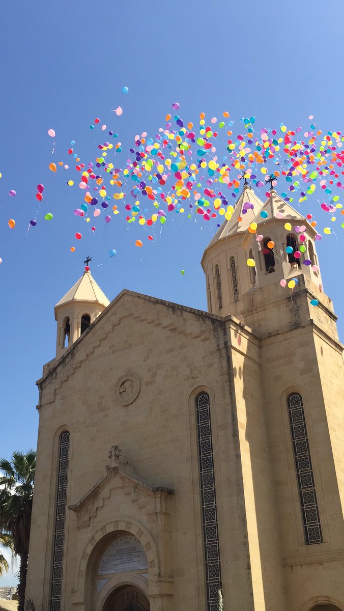 Tacho1975's tweet photo. شعنينة مباركة للجميع...
هوشعنا بالأعالي 🙏🙏🙏

#PalmSunday 
#أحد_الشعانين https://t.co/Q1Y6OEyvrs
