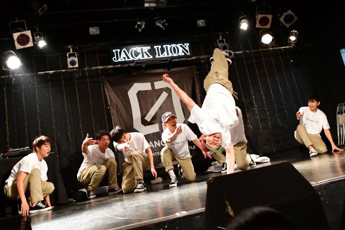 ogyawan9season's tweet photo. 学生最後のダンスイベント!#distancezero バトルbest16で、コンテストも入賞できひんかったけど、キッズや高校生めっちゃ上手くてびっくりで、でもほんまにアットホームな空間ですごい楽しかった!
Mc joseさん賞とイェイイェイ賞もらえて知らん子達とも楽しくダンスできてよかったほんまイェイイェイ https://t.co/9ZBZP17Skq