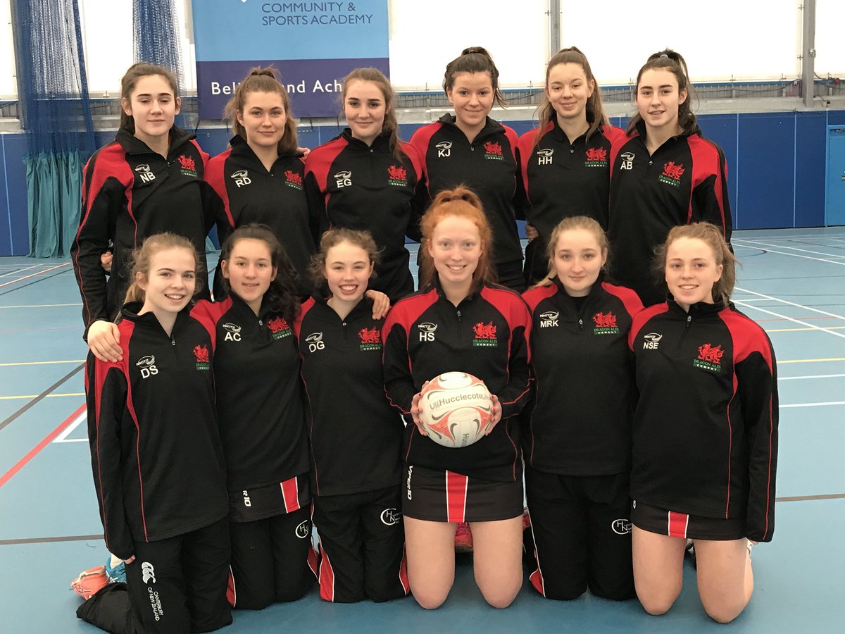 gillysalter's tweet image. Well done @HNC_Netball U16 Dragons 38-28 win v @SaintsNetballSW . A great game all 12 #5points #2togo
