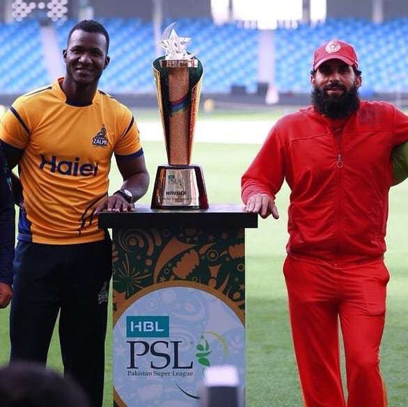 AnjumFarooqui03's tweet photo. Karachi: #NationalStadium
We all Pakistani are more than glad that international cricket is set to return in the shape of #PSLFinalinKarachi between #IUvPZ #PSLFinalPlaCard #PSL2018 #PSLSeason3.
The whole nation is fully excited and waiting for a successful event tonight. https://t.co/2OXpeevSw5