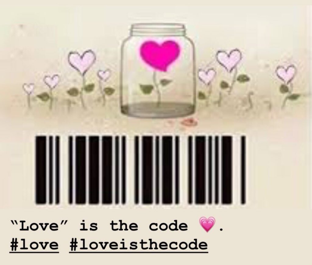 andysocialgirl's tweet image. #Love #loveisthecode 💗