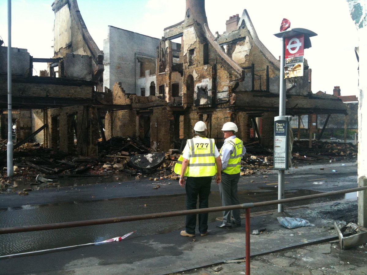 777group's tweet photo. Did you know back in August 2011 @777group were asked to attend an emergency meeting the morning after the terrible London Riots at the Famous “House of Reeves” furniture store that was sadly and thoughtlessly burnt down
777 acted immediately to make the building safe #Demolition https://t.co/g6KMIdHjaL